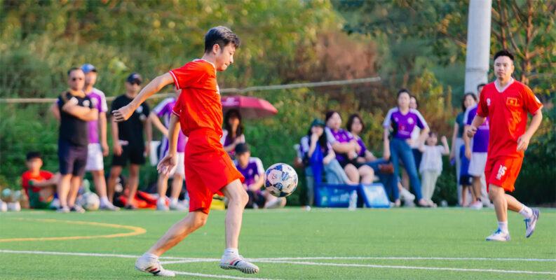 Lý do sân bóng là một mô hình kinh doanh tiềm năng 5 da bong copy