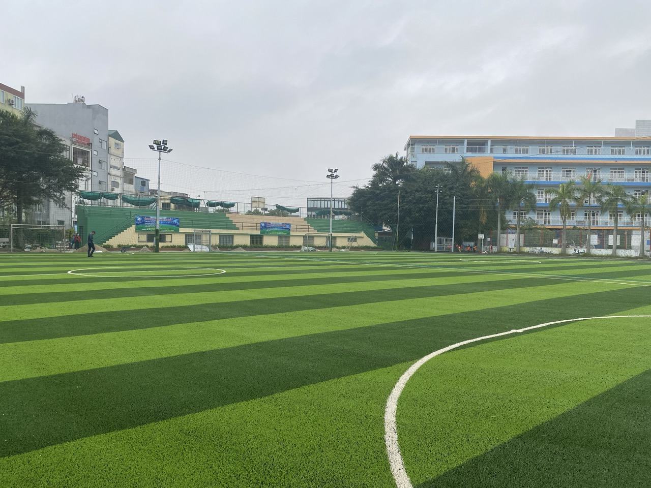 Kinh nghiệm đầu tư sân bóng cỏ nhân tạo: Bài học từ các chủ đầu tư thành công 24 clb the thao