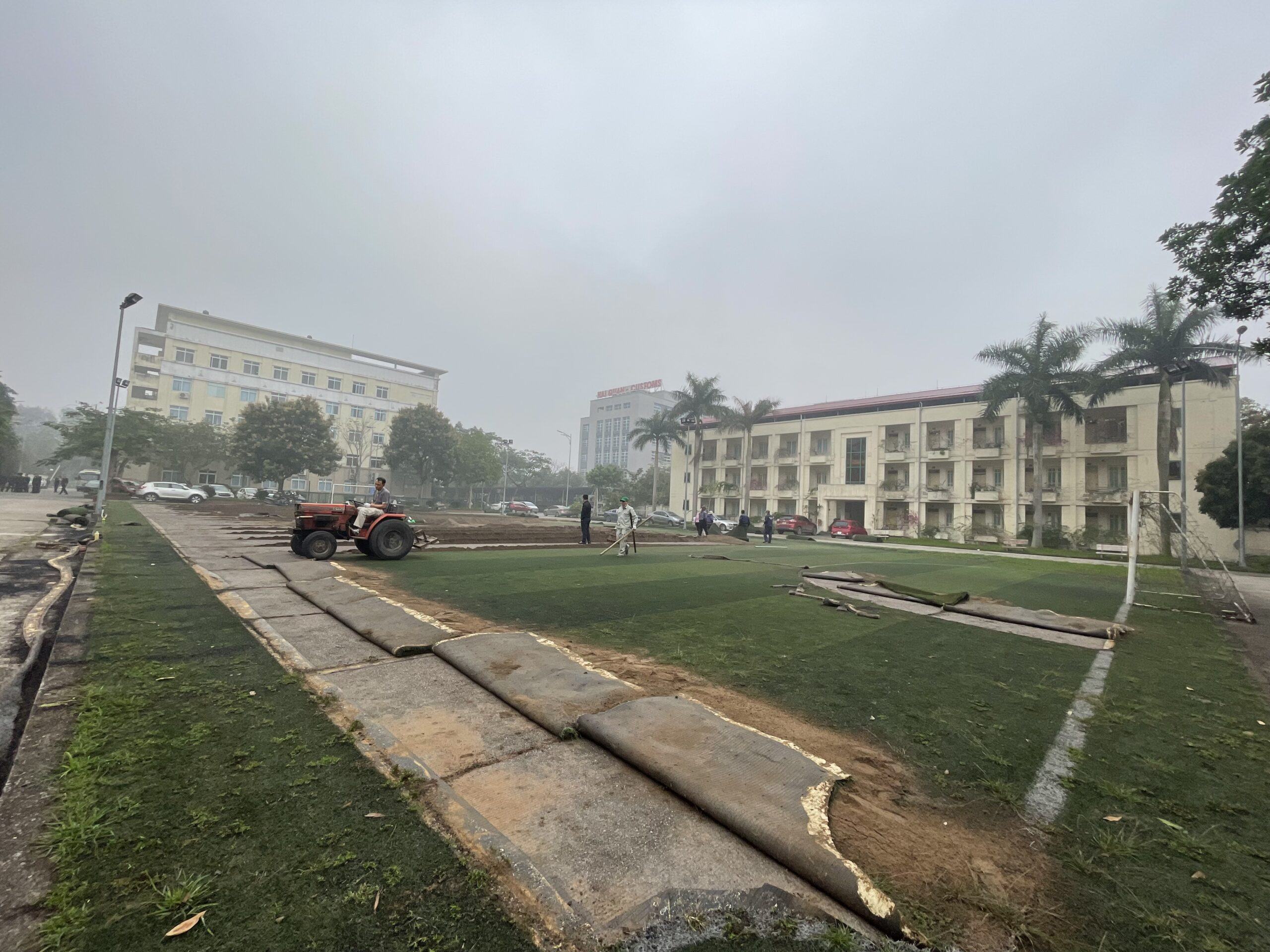 Lý do cần thay cỏ mới cho sân bóng cỏ nhân tạo cũ 16 9B118A5A 3B58 49A3 9D73 A2AFC415D90A scaled