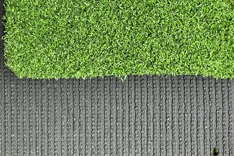 Cỏ putting green 7mm màu xanh green