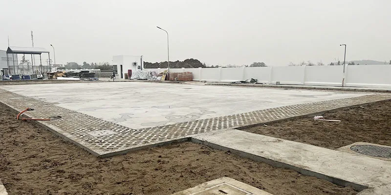 Nền sân xi măng trước khi xử lý mặt sân bóng rổ